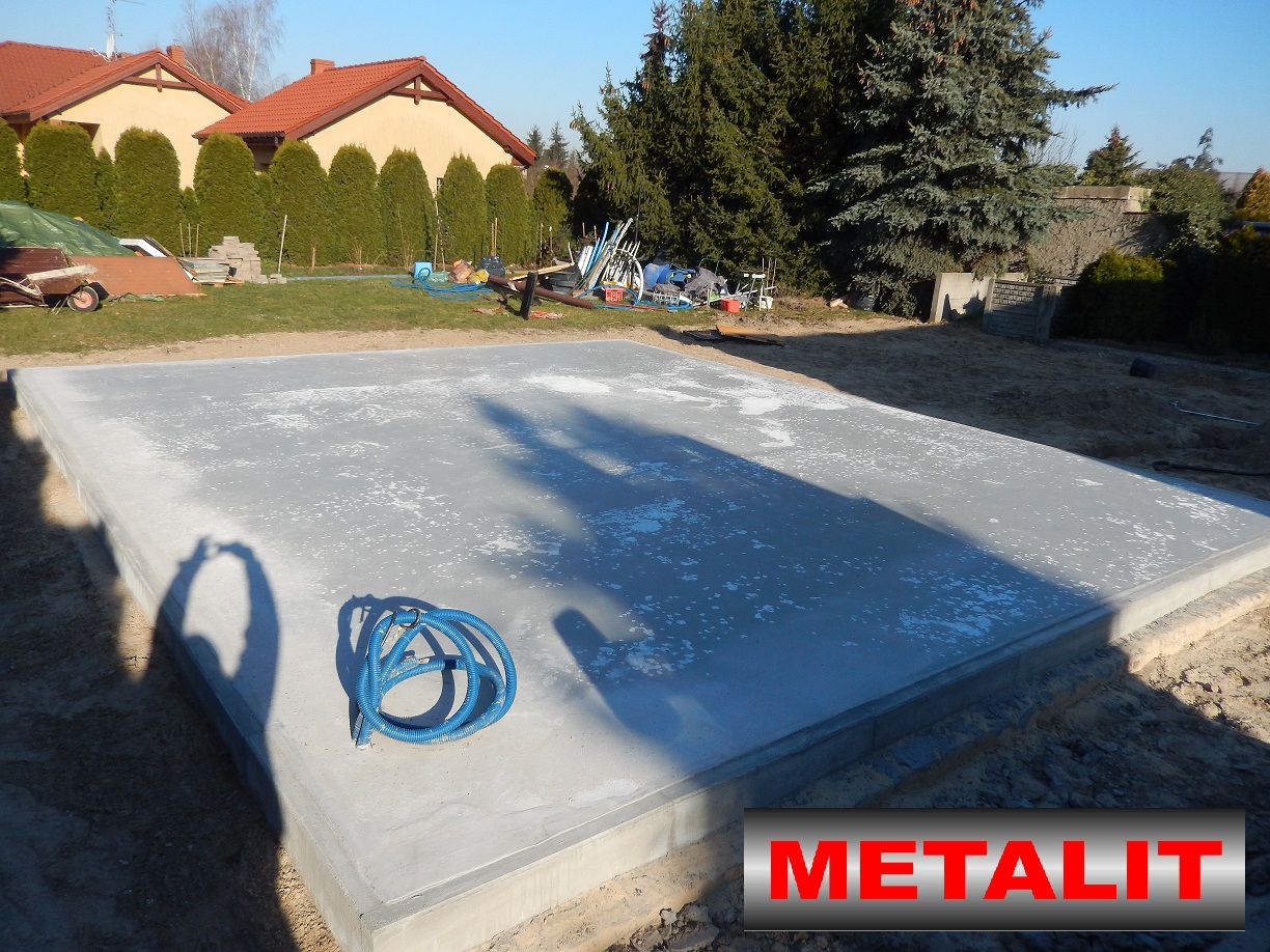 METALIT402